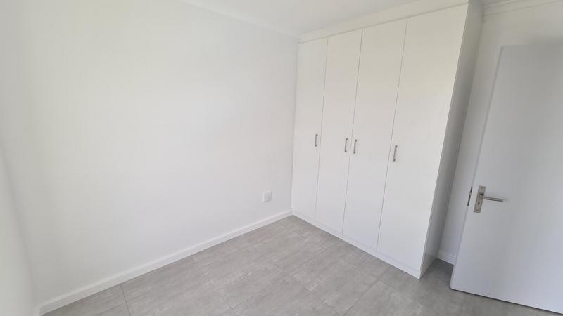 2 Bedroom Property for Sale in Aan de Wijnlanden Western Cape